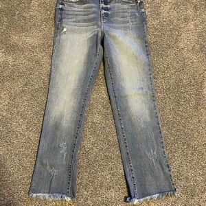 Kancan Jean Crops Distressed Frayed Raw Hem